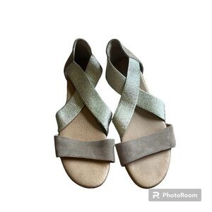 Cute Pinar made in Spain wedge sandals